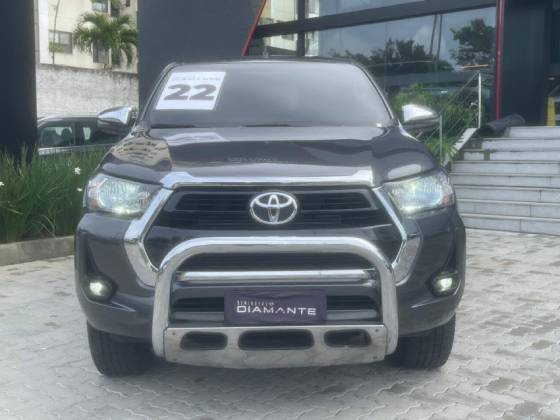 TOYOTA HILUX 2.8 D-4D TURBO DIESEL CD SRV 4X4 AUTOMÁTICO